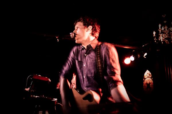 http://www.rockwired.com/cary.jpg