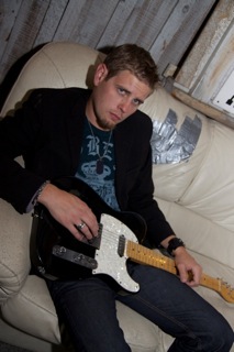 http://www.rockwired.com/justinfoutz.jpeg