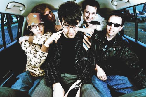 http://www.rockwired.com/stellarvector.jpg